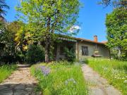 Case e ville in vendita di 250 m² in Via Partigiani...