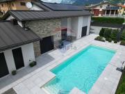 Case e ville in vendita di 250 m² in Via Primo Maggio, 16