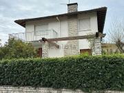 Case e ville in vendita di 250 m² in Via Puccini