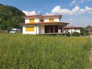 Case e ville in vendita di 250 m² in Via Roma, 1