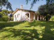 Case e ville in vendita di 250 m² in Via Sambughè