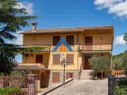 Case e ville in vendita di 250 m² in Via San Egidio, 1
