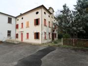 Case e ville in vendita di 250 m² in Via Terraglio