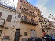 Case e ville in vendita di 250 m² in Via Vittorio...