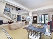 Case e ville in vendita di 251 m² in Via Cerami