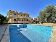 Case e ville in vendita di 251 m² in Via Parrocchia