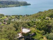 Case e ville in vendita di 252 m² in Via Monticello