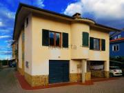 Case e ville in vendita di 253 m²