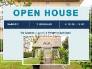 Case e ville in vendita di 253 m² in Via Giacomo Puccini, 1