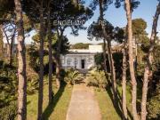 Case e ville in vendita di 255 m² in Via Gallipoli, 47