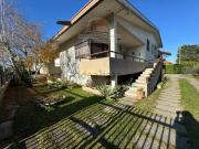 Case e ville in vendita di 255 m² in Via Lampertheim, 6