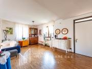 Case e ville in vendita di 256 m² in Via Trento, 14