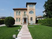 Case e ville in vendita di 257 m² in Via del Costo, 29