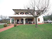 Case e ville in vendita di 257 m² in Via Gabriele D&apos...