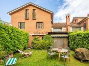 Case e ville in vendita di 257 m² in Via Roma, 51