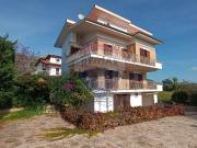 Case e ville in vendita di 258 m²