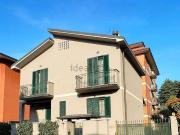 Case e ville in vendita di 258 m² in Via Ciro Menotti, 5