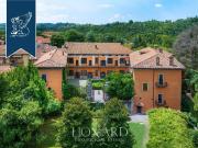 Case e ville in vendita di 2600 m²