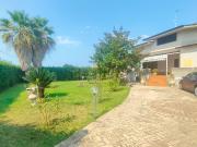 Case e ville in vendita di 260 m² in Contrada Buccaro