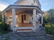 Case e ville in vendita di 260 m² in Via Butterfly