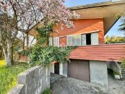 Case e ville in vendita di 260 m² in Via Fratelli Cervi, 3