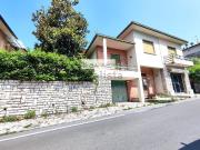 Case e ville in vendita di 260 m² in Via IV Novembre, 175