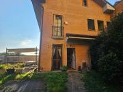 Case e ville in vendita di 260 m² in Via Quinto Romano, 9