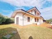 Case e ville in vendita di 260 m² in Via Romana Est