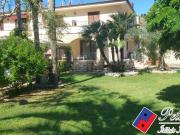 Case e ville in vendita di 260 m² in Via Telemaco