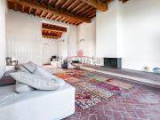 Case e ville in vendita di 260 m² in Via Vecchia...