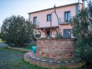 Case e ville in vendita di 260 m² in Via XXV Aprile, 11