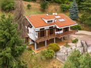 Case e ville in vendita di 261 m² in Via Carpanea