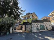 Case e ville in vendita di 261 m² in Via Francesco...