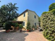 Case e ville in vendita di 261 m² in Via Tazzerina e...