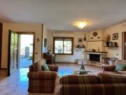 Case e ville in vendita di 261 m² in Via Vitagliano Rossetti