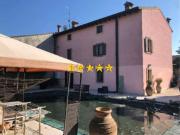 Case e ville in vendita di 262 m² in Via Canova