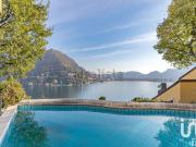 Case e ville in vendita di 263 m² in Via Per Cernobbio, 23