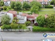 Case e ville in vendita di 265 m² in Via Bellini