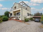 Case e ville in vendita di 267 m² in Via Alcide De Gasperi