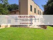 Case e ville in vendita di 267 m² in Via Andrea Angiulli