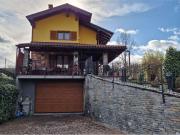Case e ville in vendita di 270 m² in Via Amendola