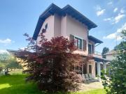 Case e ville in vendita di 270 m² in Via Battisti
