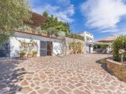 Case e ville in vendita di 270 m² in Via Caravaggio