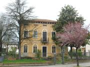 Case e ville in vendita di 270 m² in Via Carlo Porta, 41