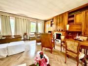 Case e ville in vendita di 270 m² in Via dei Saraceni, 54100