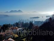 Case e ville in vendita di 270 m² in Via G. Marconi