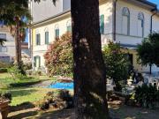 Case e ville in vendita di 270 m² in Via Parrocchiale, 1