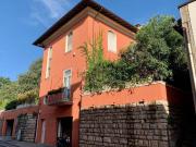 Case e ville in vendita di 270 m² in Via Sant&apos Orsola