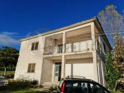 Case e ville in vendita di 270 m² in Via Valle