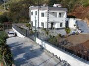 Case e ville in vendita di 270 m² in Via Vingiolo, 11